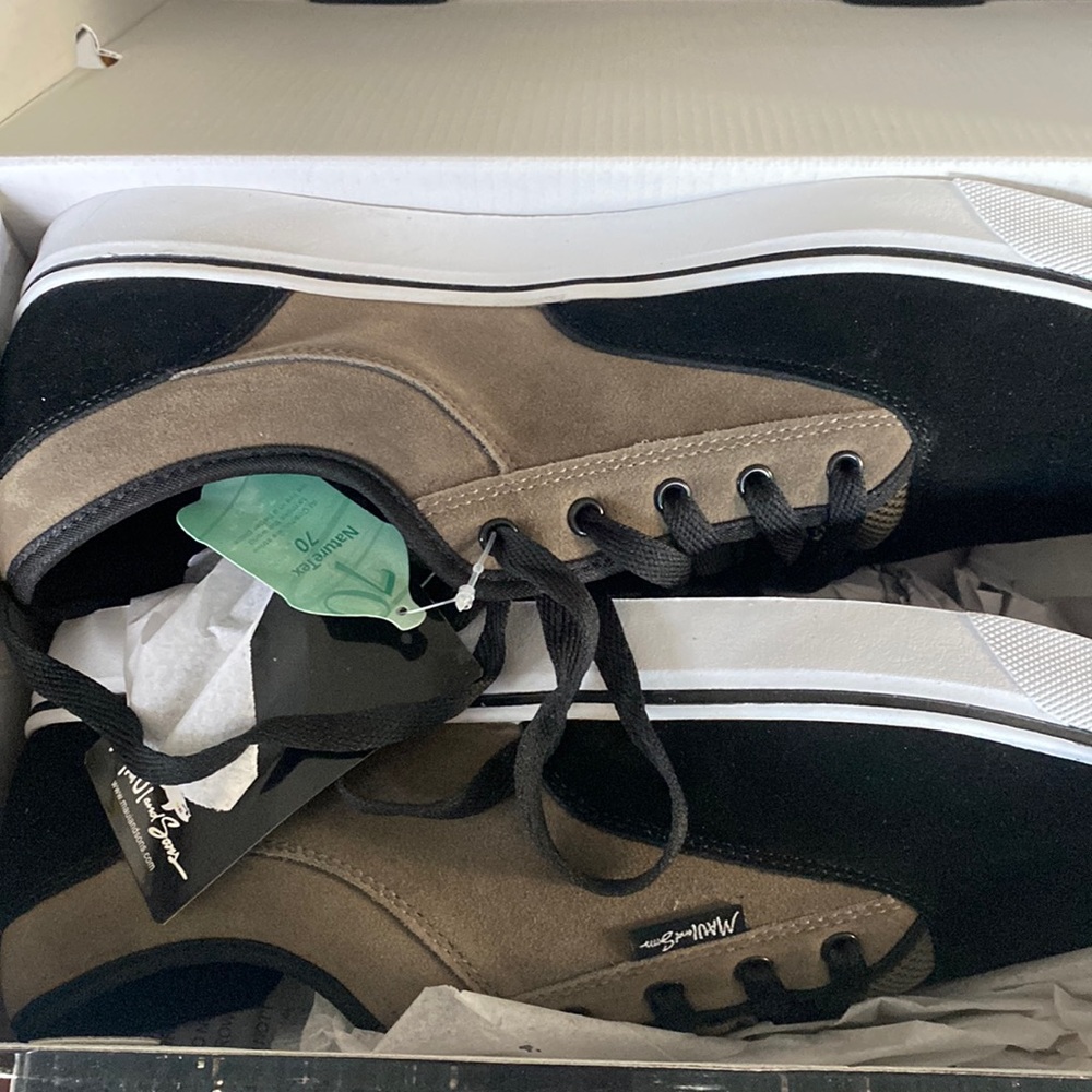 Maui and Sons Men’s Axle shoes